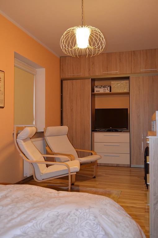 Apartament Dzierzoniow Apartment Cameră foto