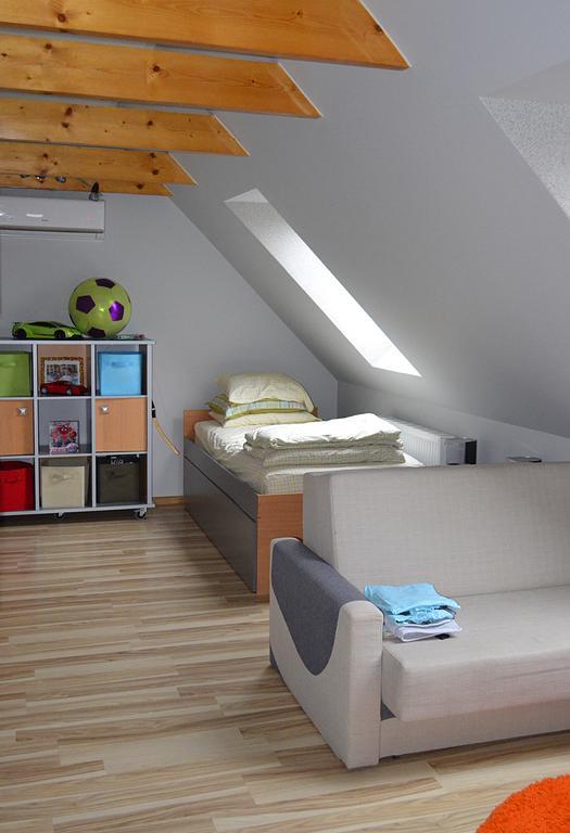 Apartament Dzierzoniow Apartment Cameră foto